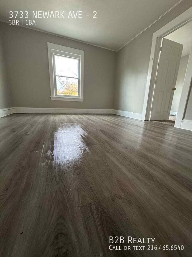 Photo - 3733 Newark Ave Unit 2