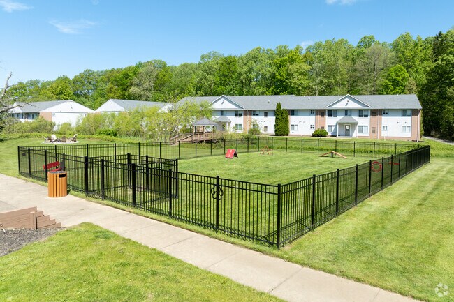 Dog Park - Hamlets Townhomes