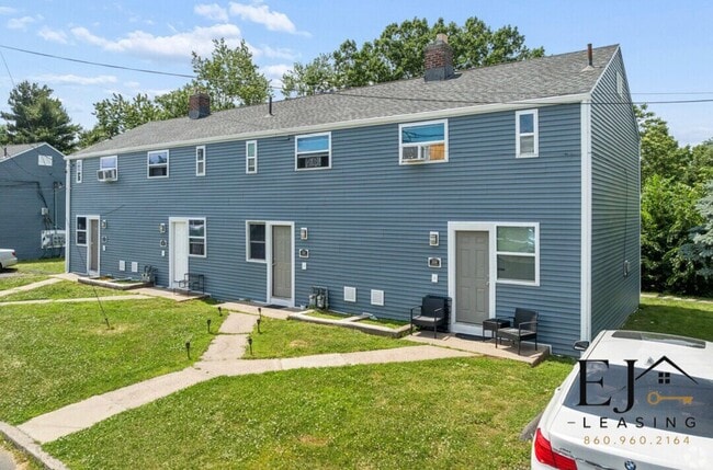 Photo - 105 Ledgecrest Ave