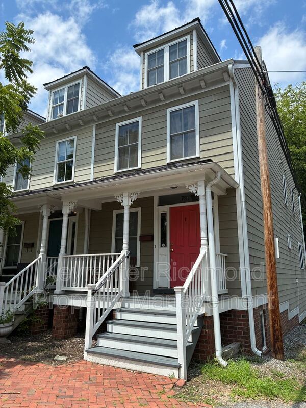 Photo - 708 Albemarle St House
