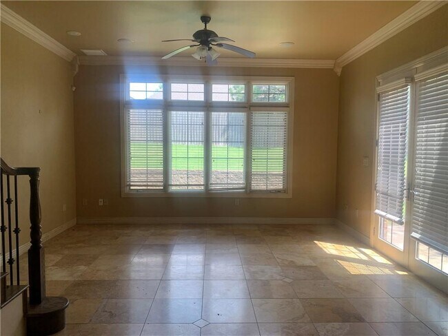 Photo - 2507 S Everest Ave Condo