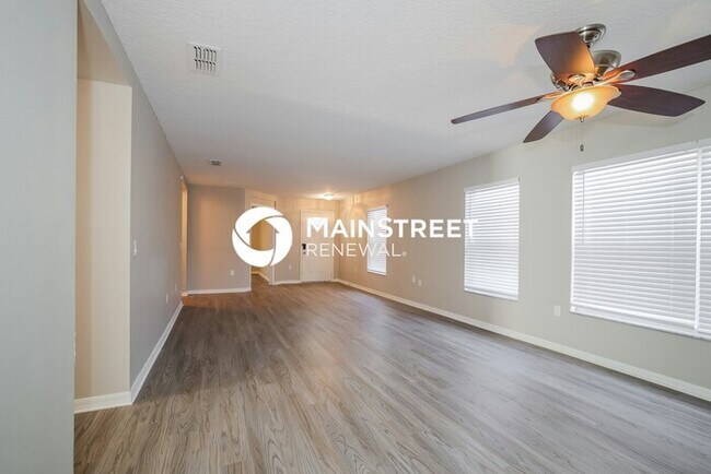 Photo - 4 Bedroom Pet-Friendly Home in Kissimmee, FL with Main Street Renewal
