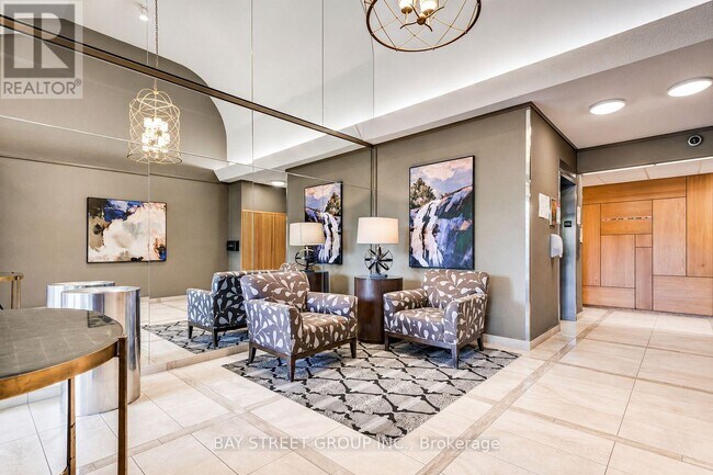 Photo - 20 Fashion Roseway Unit 502