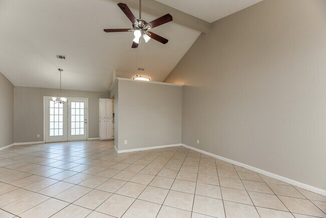 Photo - 101 Brandy Ct