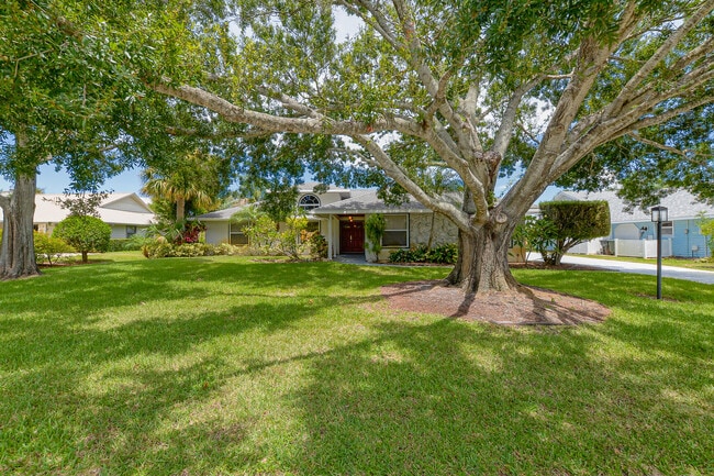 Building Photo - 4338 Gator Trace Cir Rental