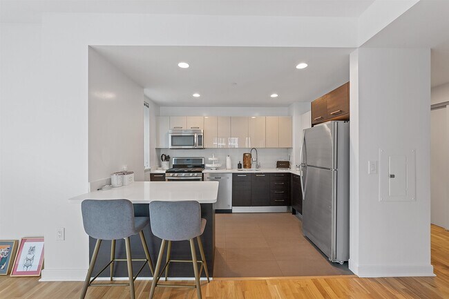 Photo - 45 Park Ln S Condo Unit 1609