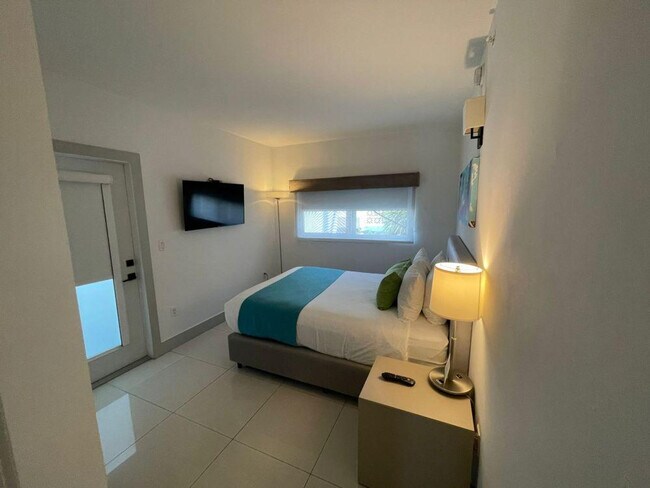 Photo - 6495 Indian Creek Dr Unidad ID1267237P