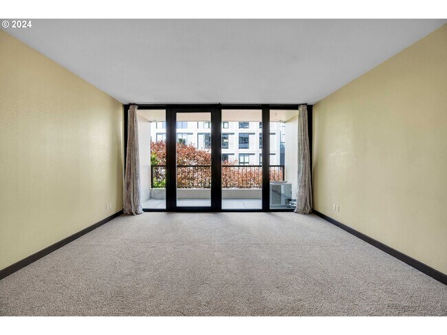 Photo - Modern 1Bd1Ba SW Corner Condo with some Ci... Unit 5B