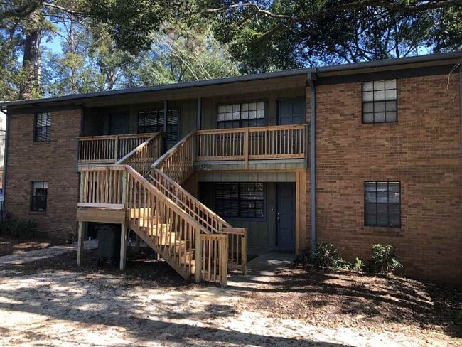 Building Photo - 153 Belmont Rd Rental