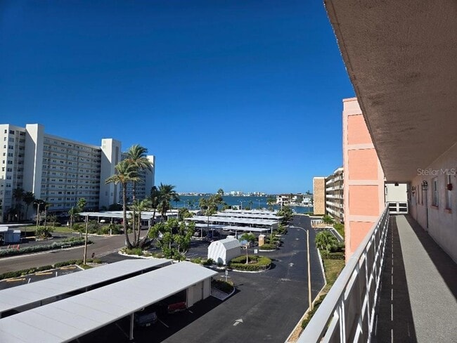 Photo - 6025 Shore Blvd S Unit 405