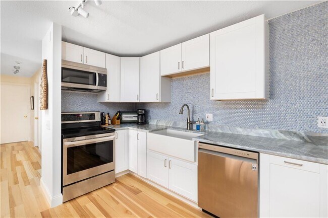 Photo - 66 Girard Ave Condo Unit 110