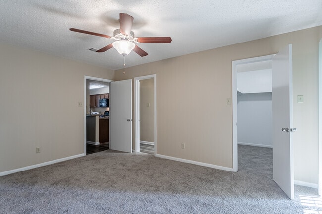 1BR, 1BA - Fairfield (Updated)