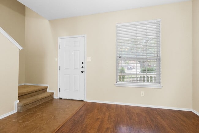 Photo - 157 Carmel Dr