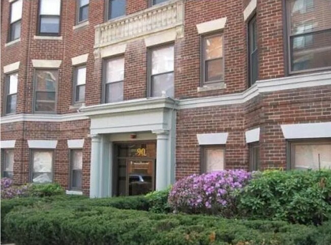 Photo - 90 Brainerd Rd Unidad 8