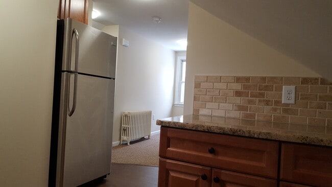 Kitchen - 27 High St Unit Apartment 2 (Second Floor)
