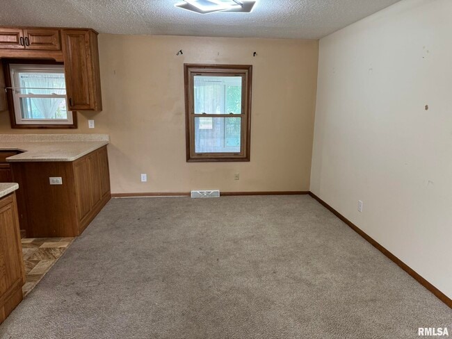 Photo - 2107 Tanglefoot Ln