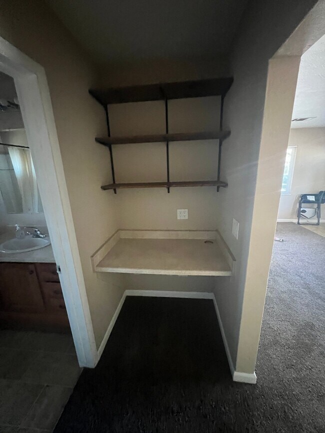 Photo - 2108 W Mendocino Ave