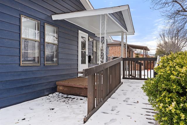 Photo - 5729 Blackmore Ave