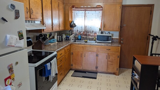 Photo - 1706 Boxwood Dr Unit 1706B Boxwood Drive