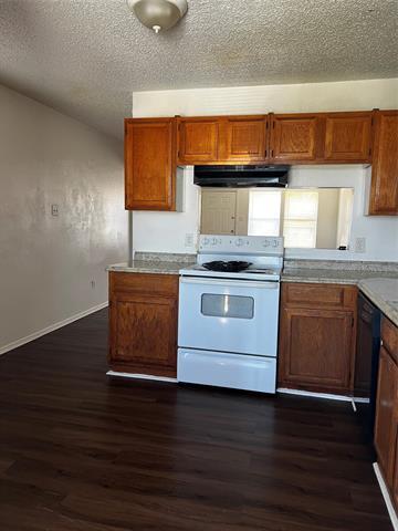 Photo - 319 Ware Dr