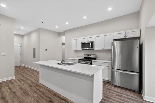 Photo - 980 N Marshall St Unit 2