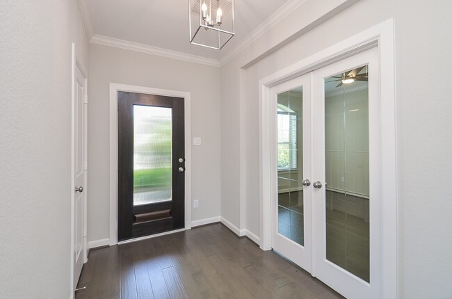 Photo - 18 Fountain Bend Ln