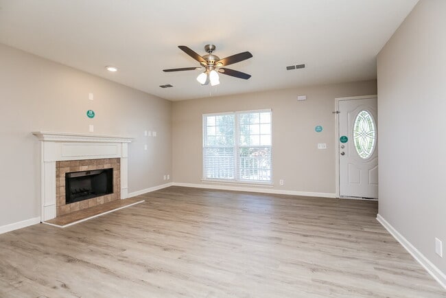 Photo - 7016 Zither Ln
