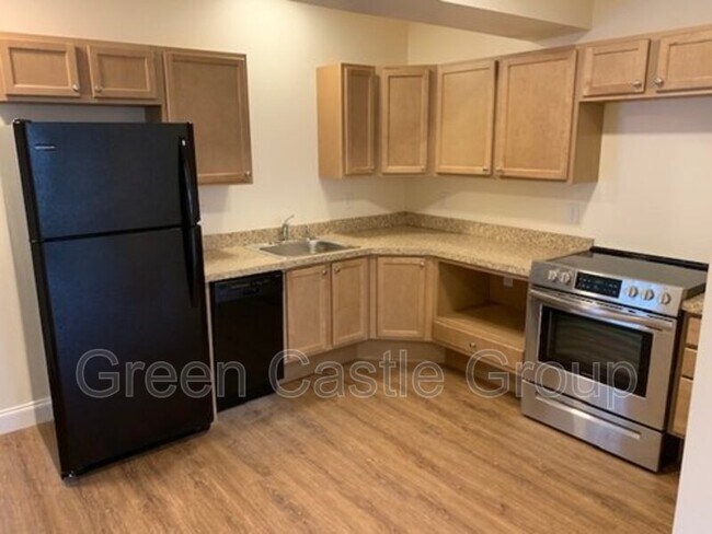 Photo - 11 Hungerford Terrace Condo Unit 3