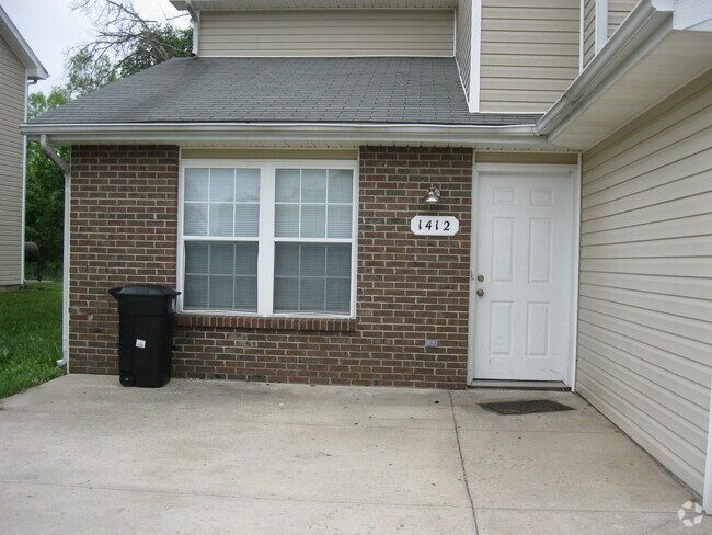 Building Photo - 1410 Raleigh Dr Unit 1412 Rental