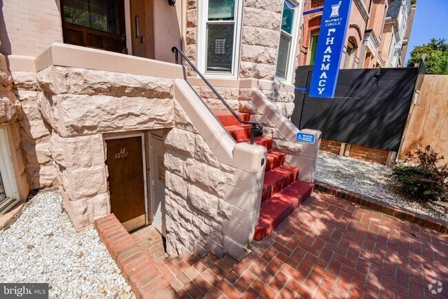 Building Photo - 1506 21st St NW Rental