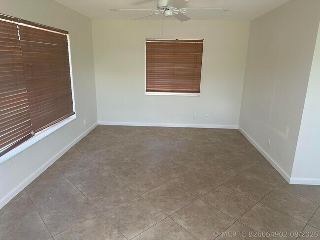 Photo - 1632 NE 56th Ct