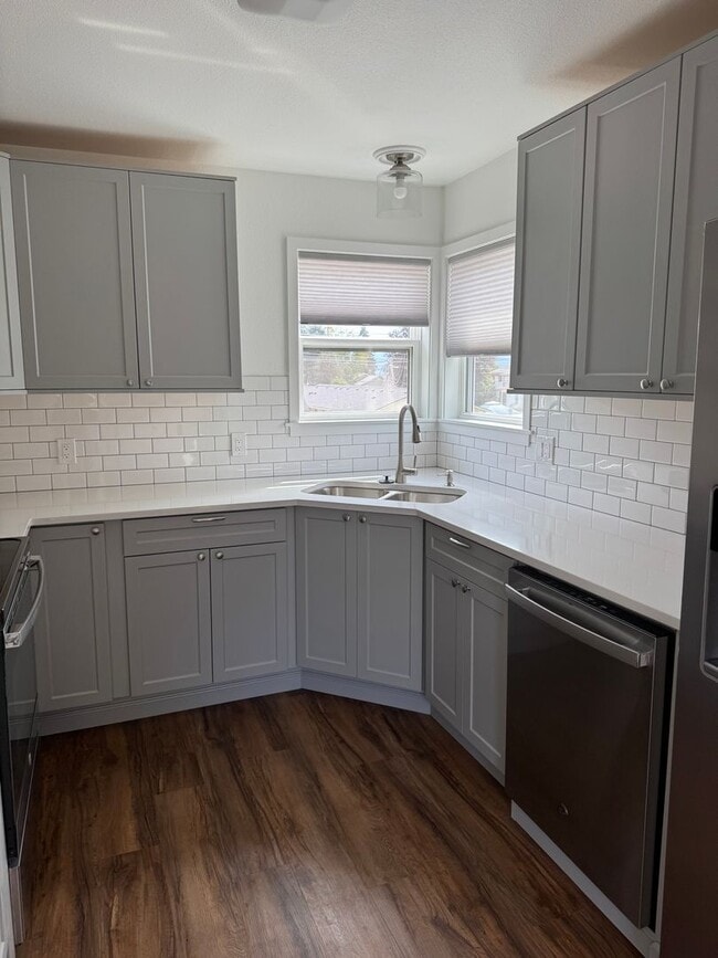 Photo - Beautiful newly renovated home on the hill in Camas