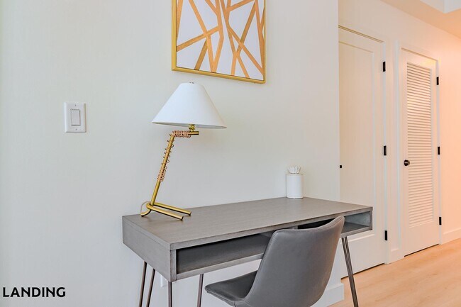 Photo - 632 Howard Rd SE Unidad 931