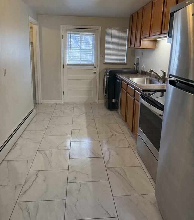 Photo - 1410 S Ash St Unit