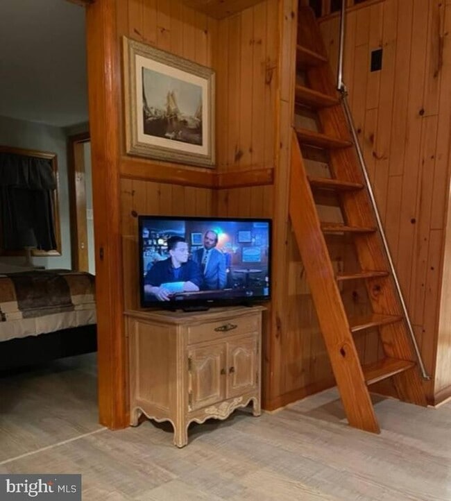 Photo - 379 River Rd Unit A