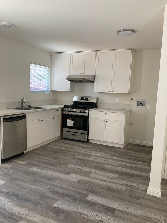 3835 - 3835 Apartment Unit 3835 A