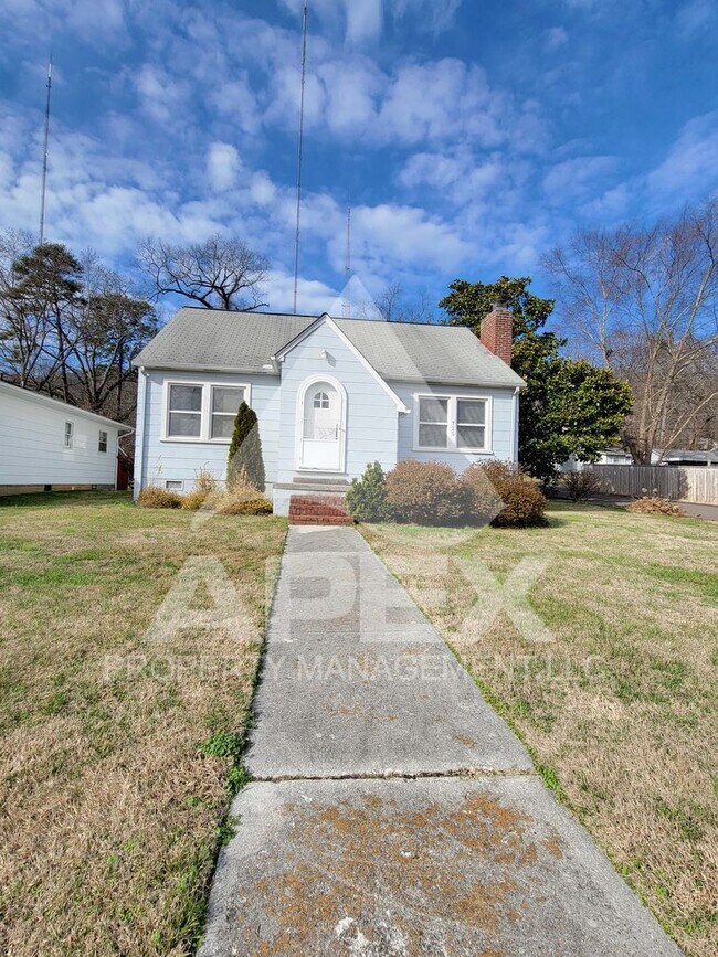 Photo - Craftsman Style 2 Bd 1- Ba Single Family H...