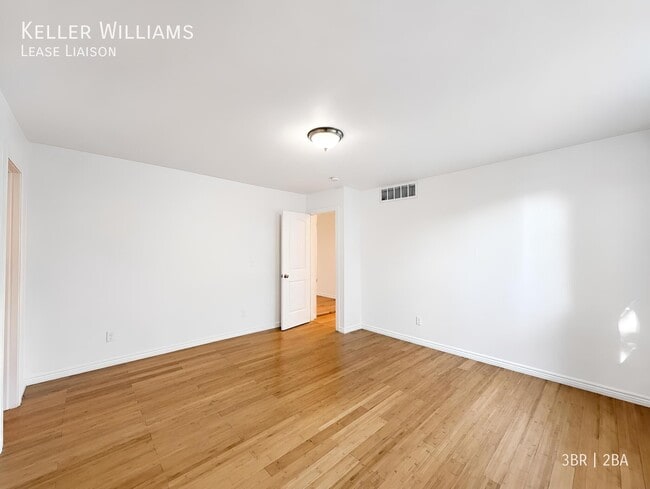 Photo - 63 Julian St