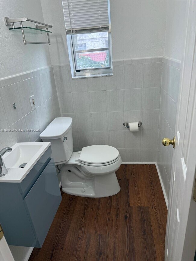 Photo - 6705 N Kendall Dr Unit 314