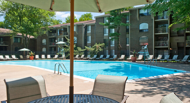 Photo - PeachTree of McLean Apartments
