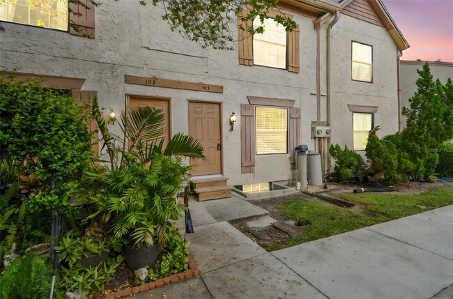 Building Photo - 103 Brigadoon Dr