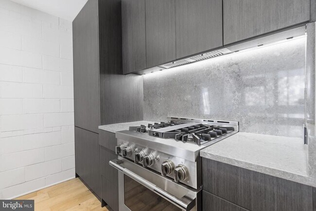 Photo - 1529 14th St NW Unit 203