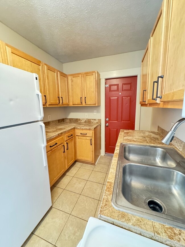 Photo - 1605 D St