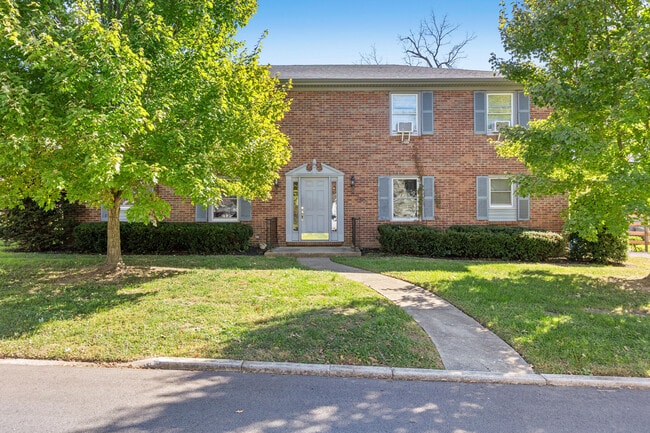 Photo - 104 Pleasantview St