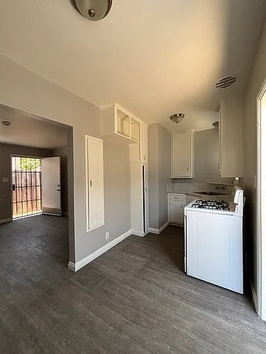 Photo - 611 N Olive St Unit 3