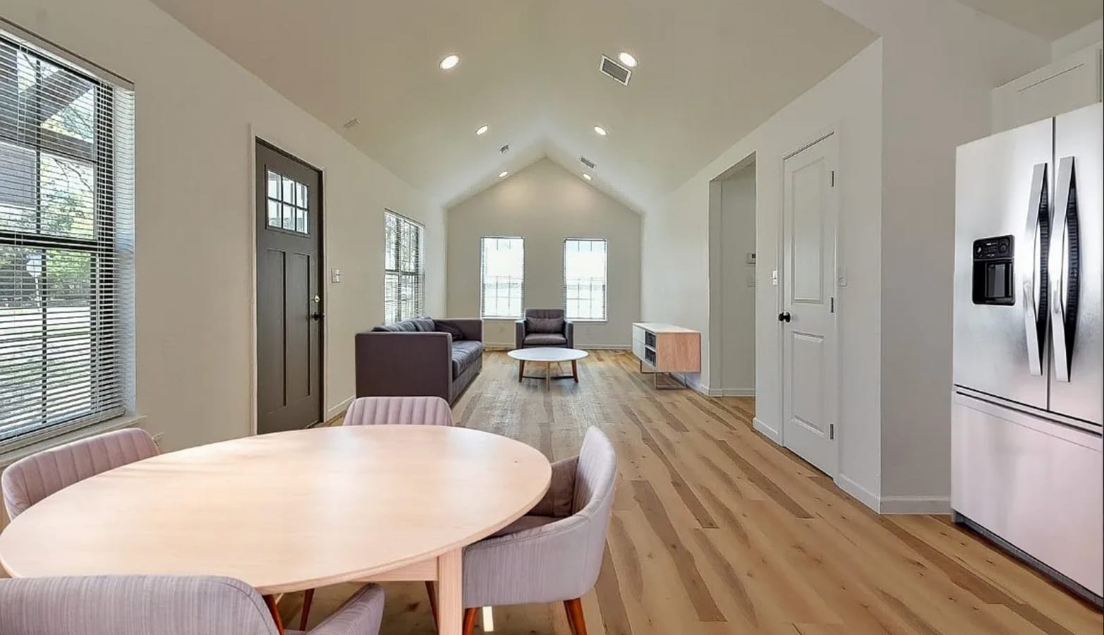 Photo - Charming Home in the heart of Bethany