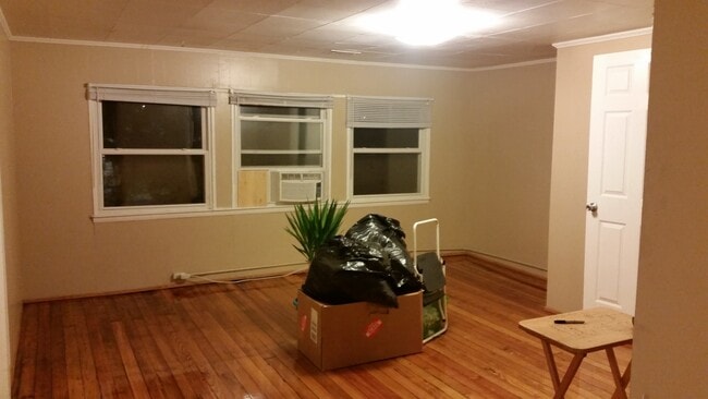 Photo - 414 Perrin St