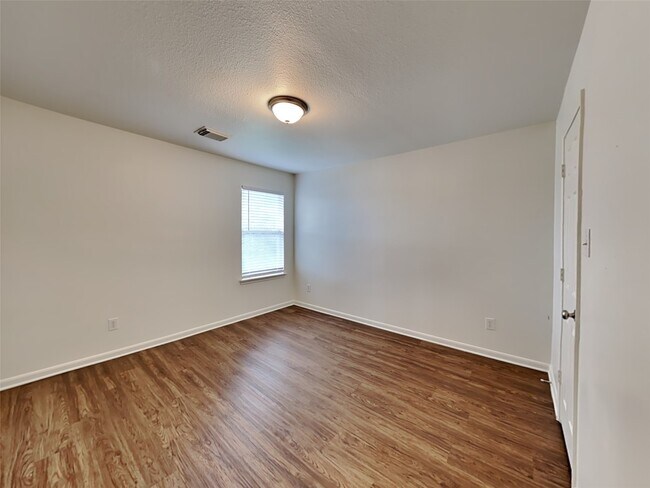 Photo - 3915 Ridge Canyon Rd