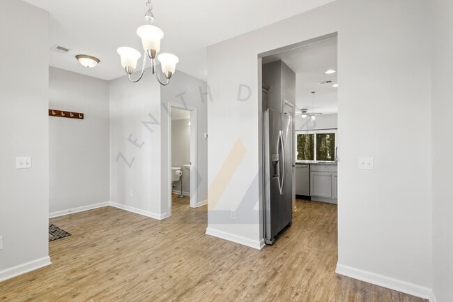 Photo - 206 Plumgrass Way