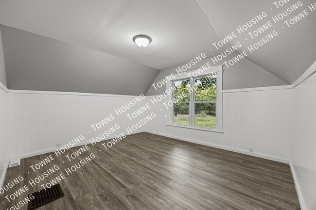 Photo - 1361 North Ave Unit 1